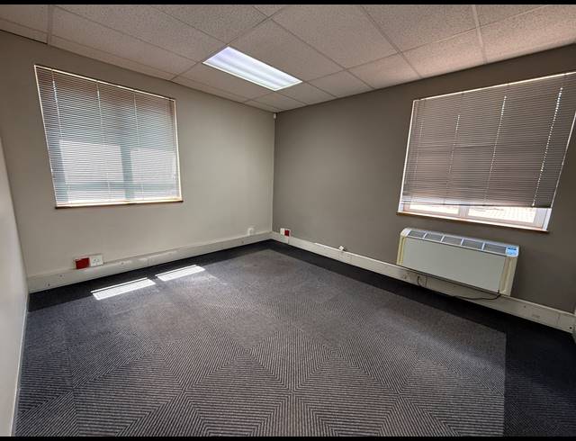 313M² OFFICE TO LET IN RIVIERA
